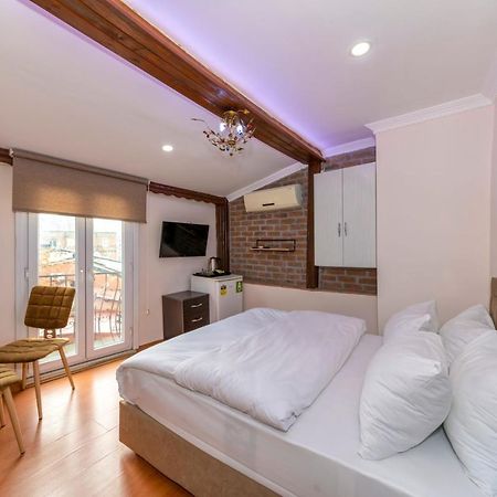 Taksim City Suites Istanbul Bagian luar foto