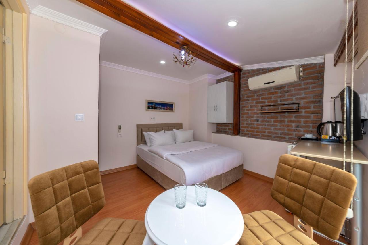 Taksim City Suites Istanbul Bagian luar foto