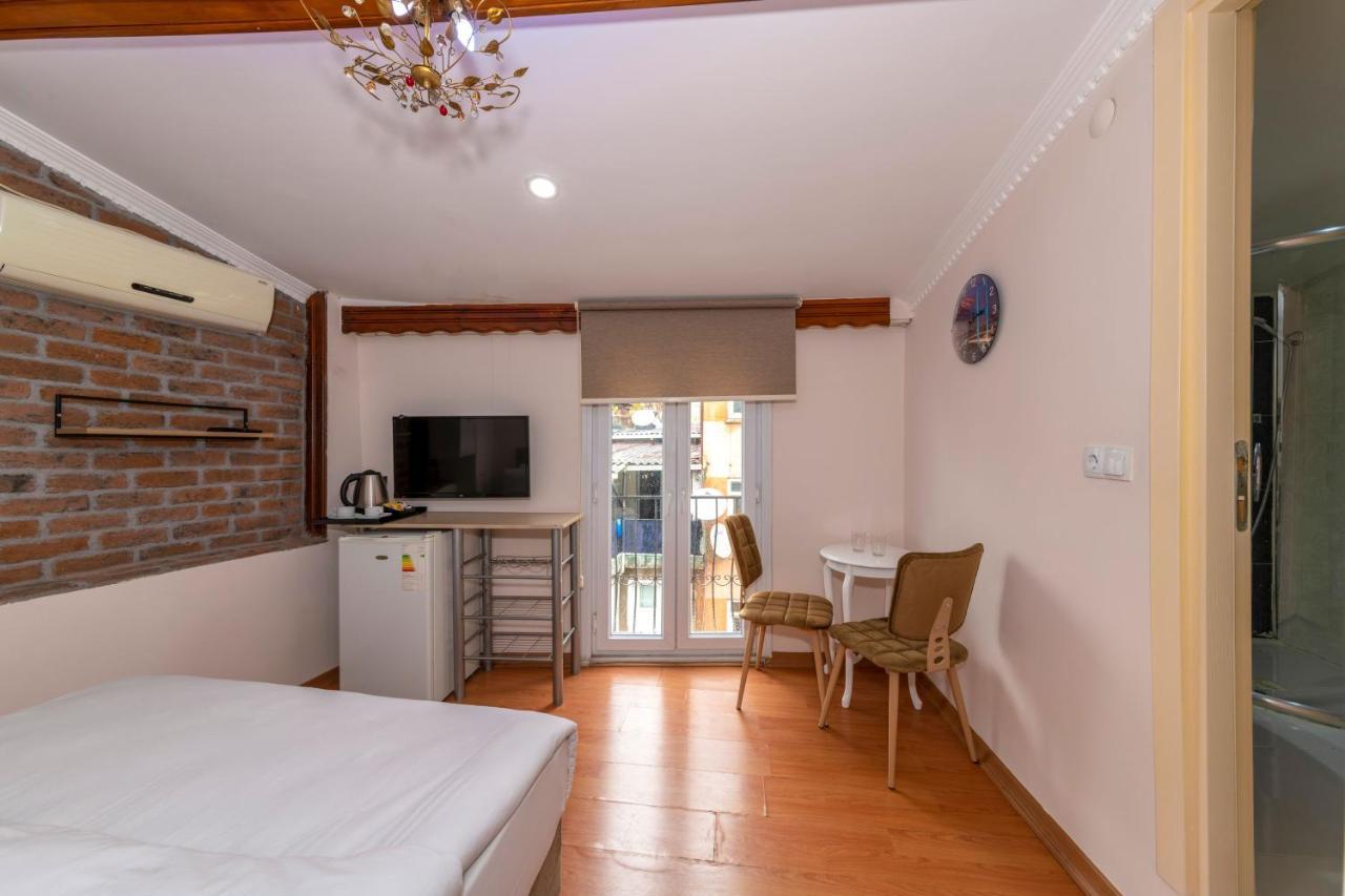 Taksim City Suites Istanbul Bagian luar foto