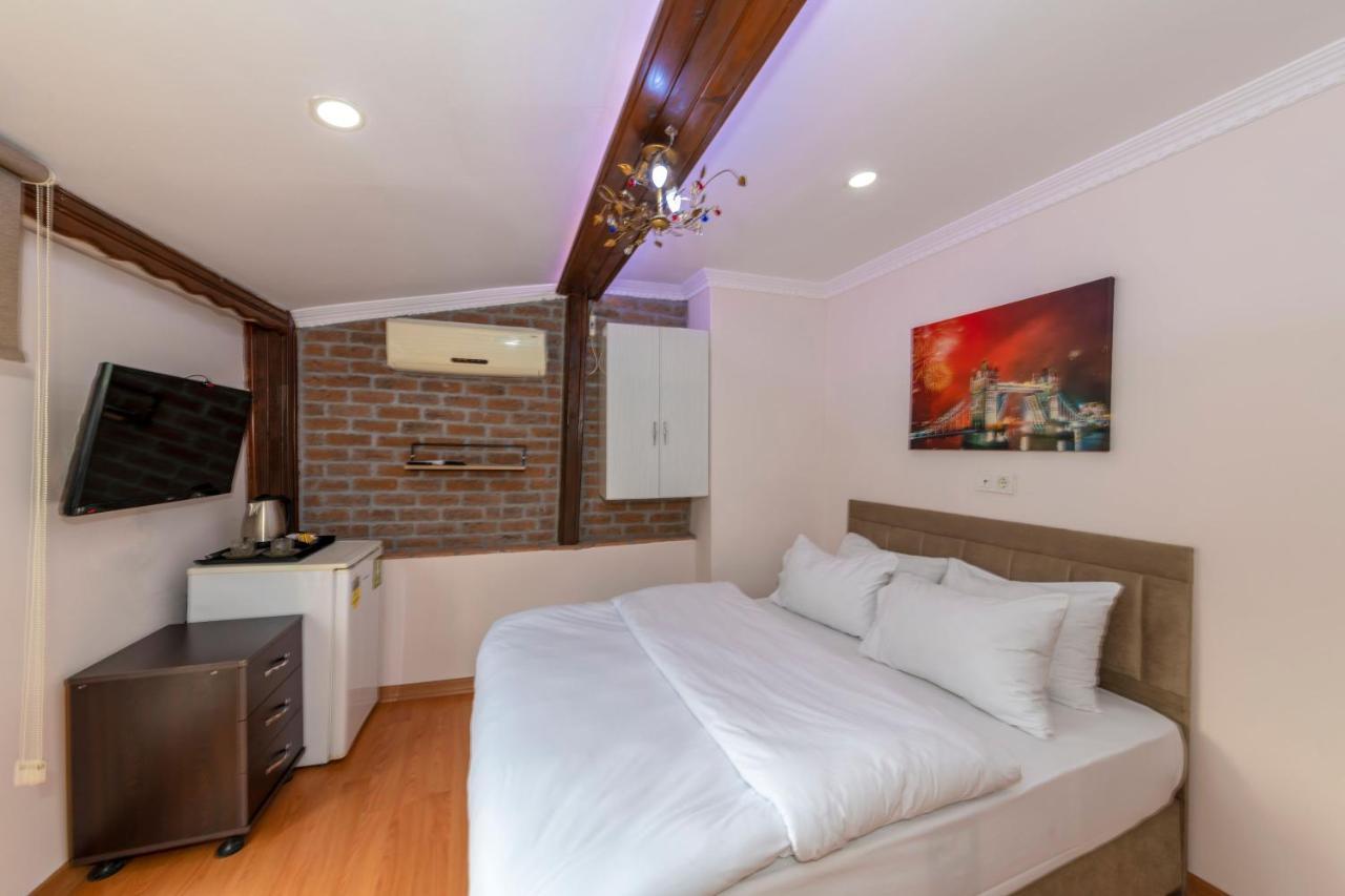 Taksim City Suites Istanbul Bagian luar foto