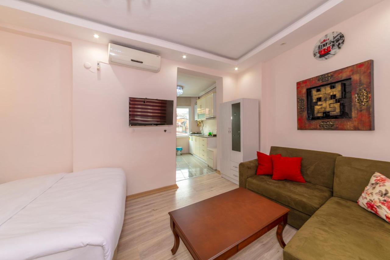 Taksim City Suites Istanbul Bagian luar foto