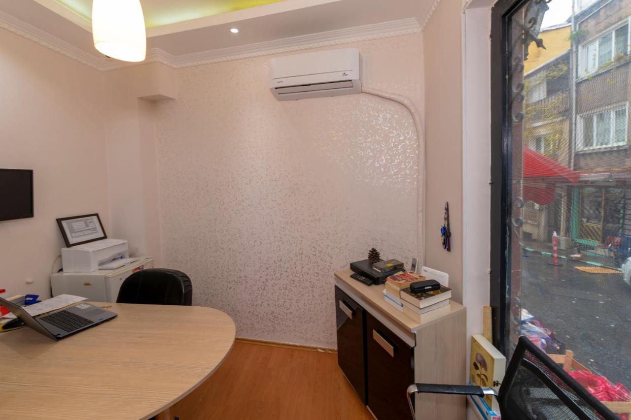 Taksim City Suites Istanbul Bagian luar foto
